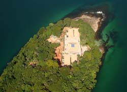 Потеряли стыд: бразильские богачи построили дома в заповедных зонах